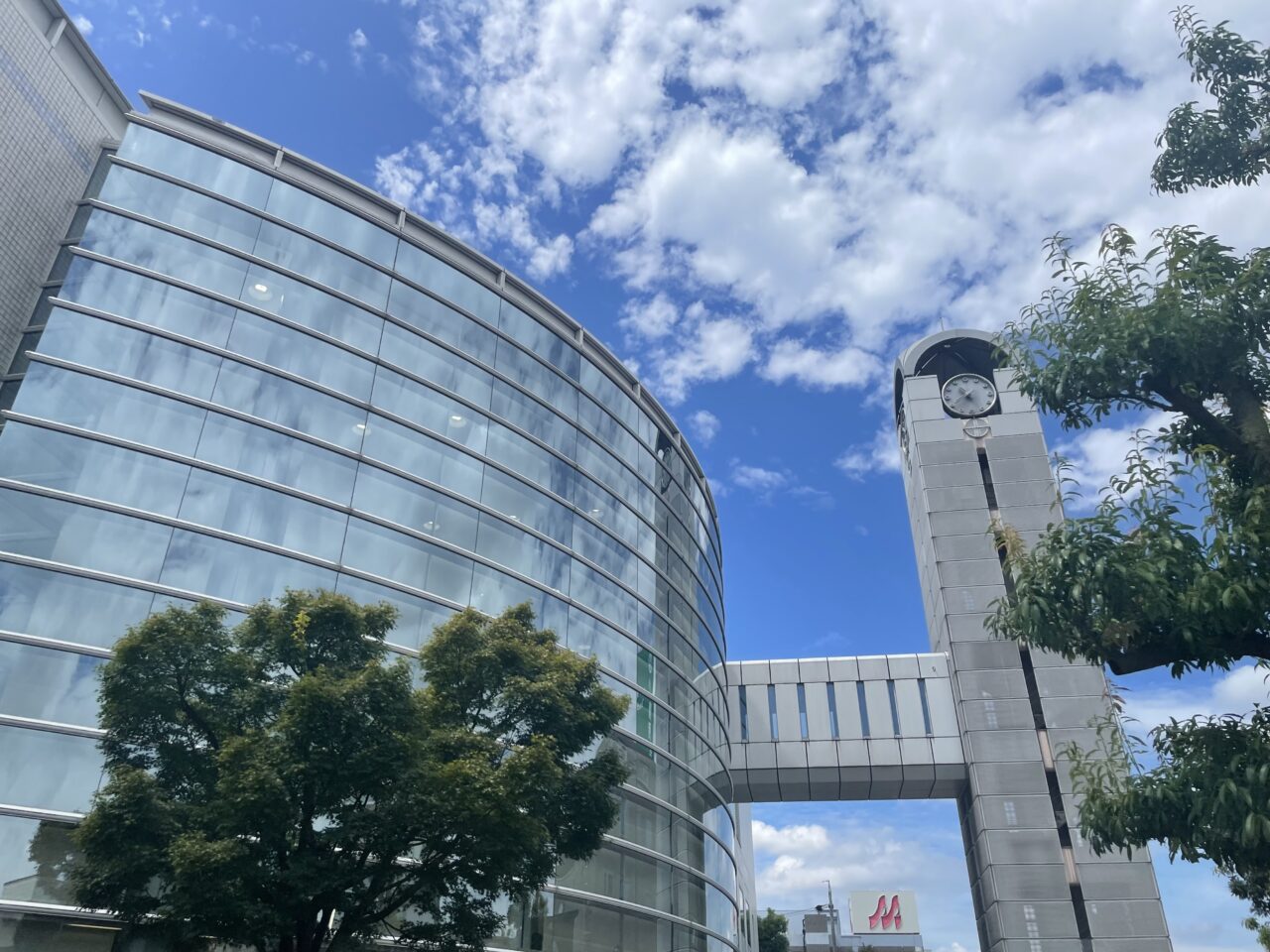 刈谷市中央図書館
